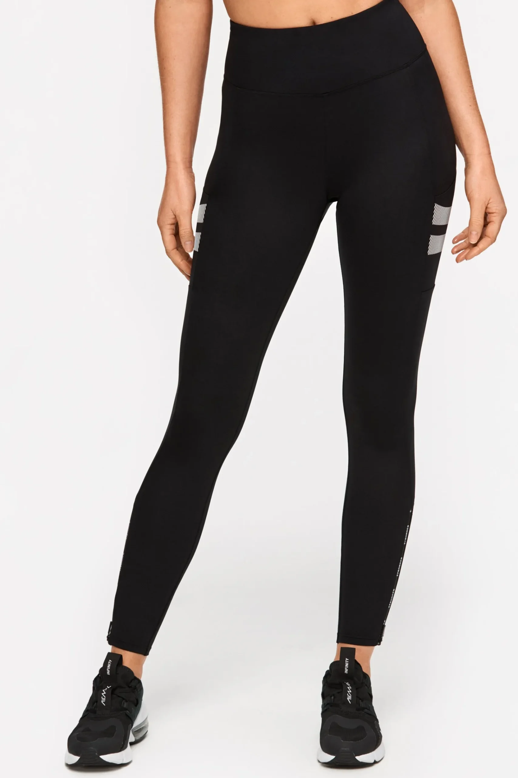 Online STRONGER Amaze Legging Black