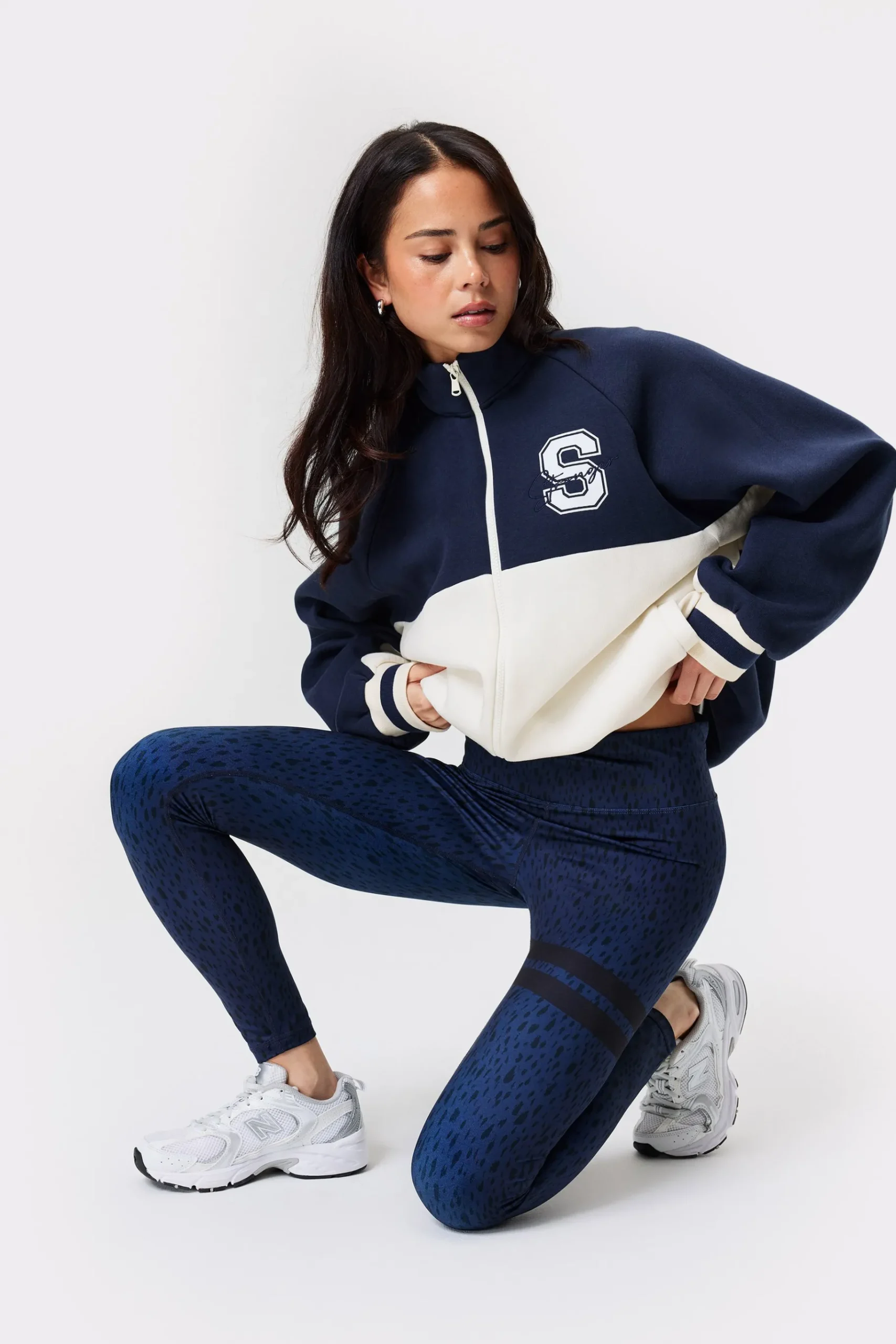 Online STRONGER Explore Printed Legging Leo Dots