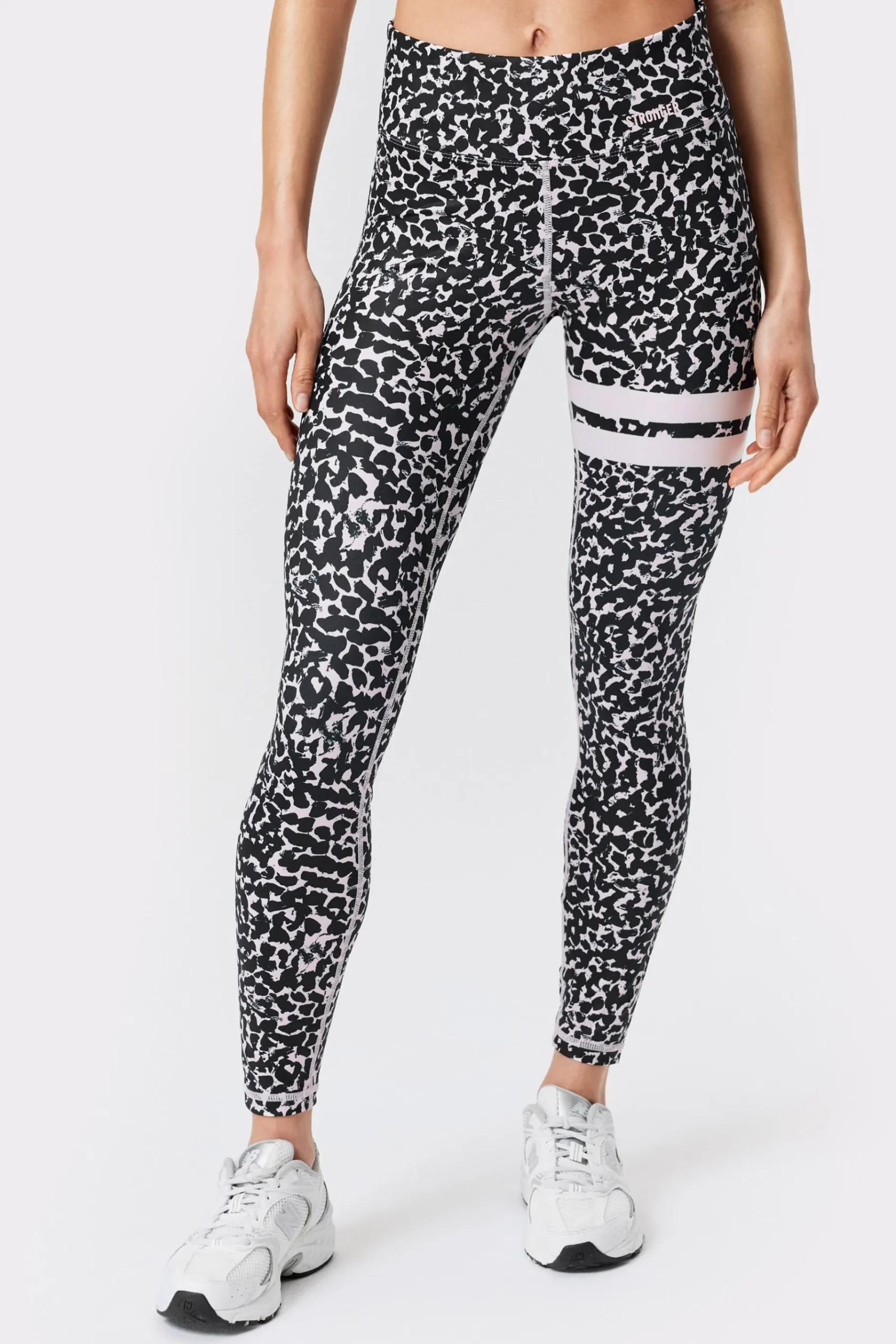 Hot STRONGER Explore Printed Legging Brushes