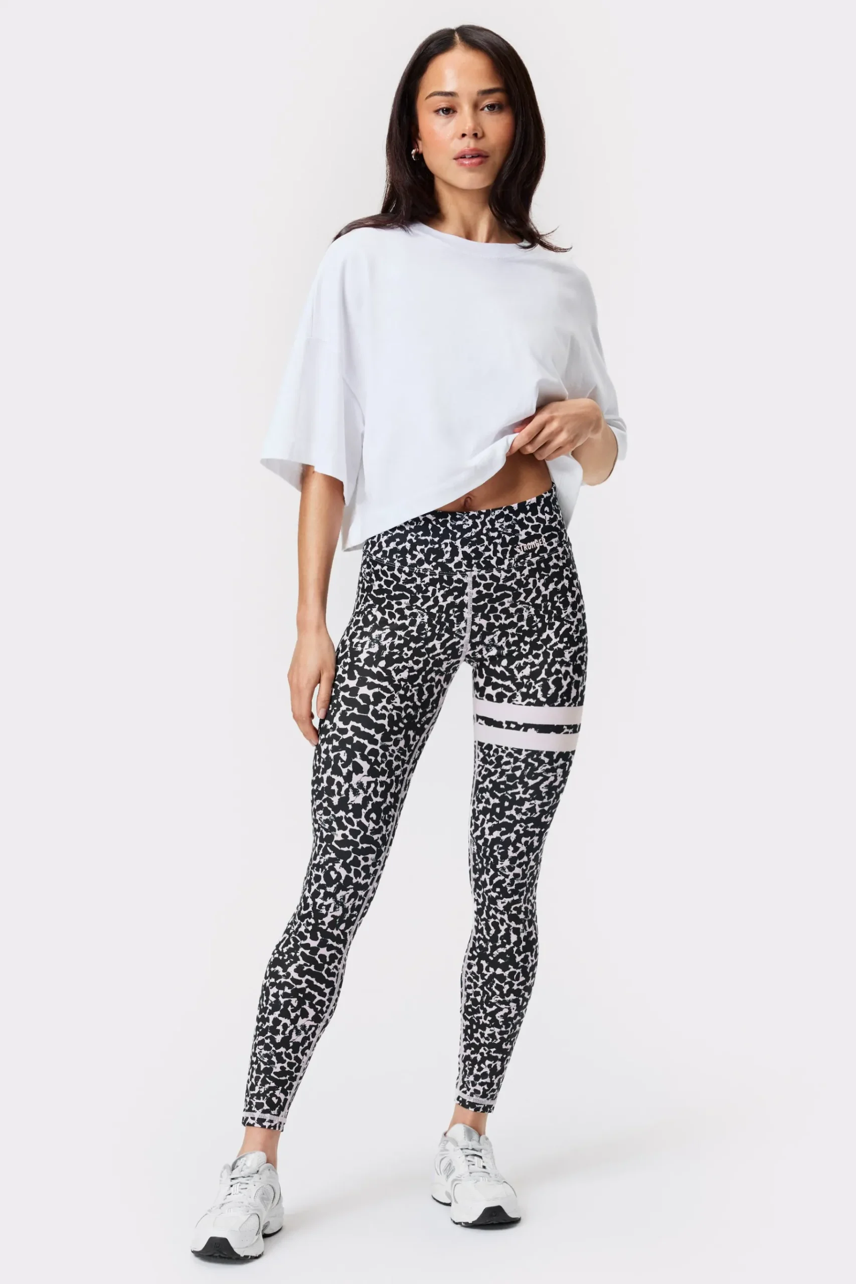 Hot STRONGER Explore Printed Legging Brushes
