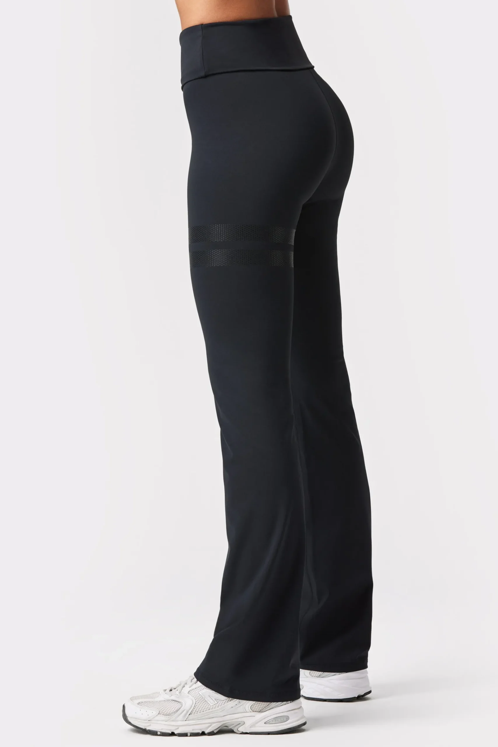 Hot STRONGER Fold Over Flared Legging Black