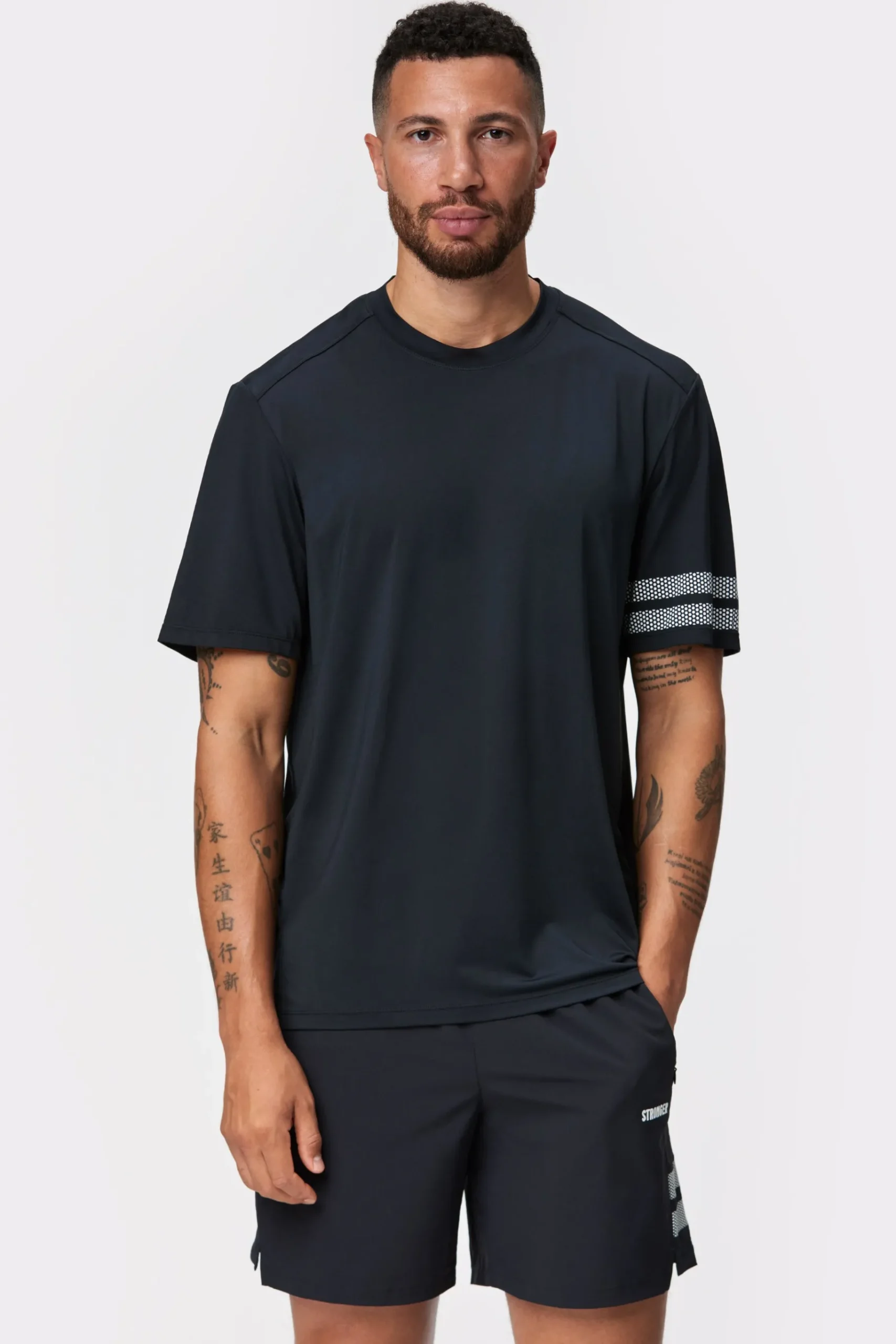 New STRONGER Hero Male T-shirt Black