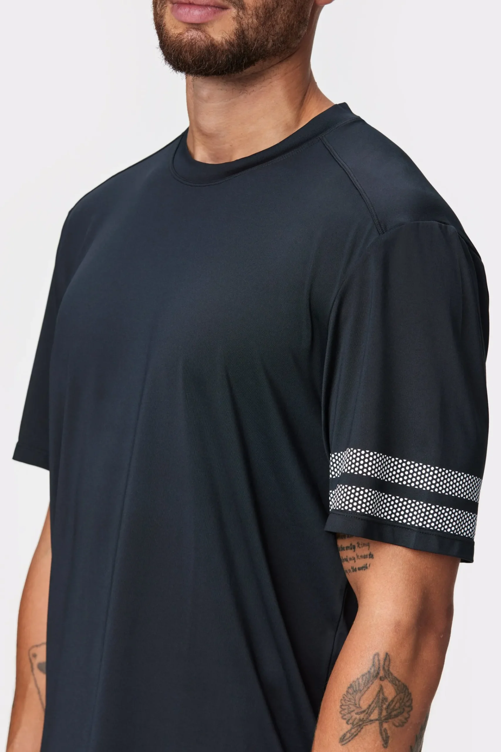 New STRONGER Hero Male T-shirt Black