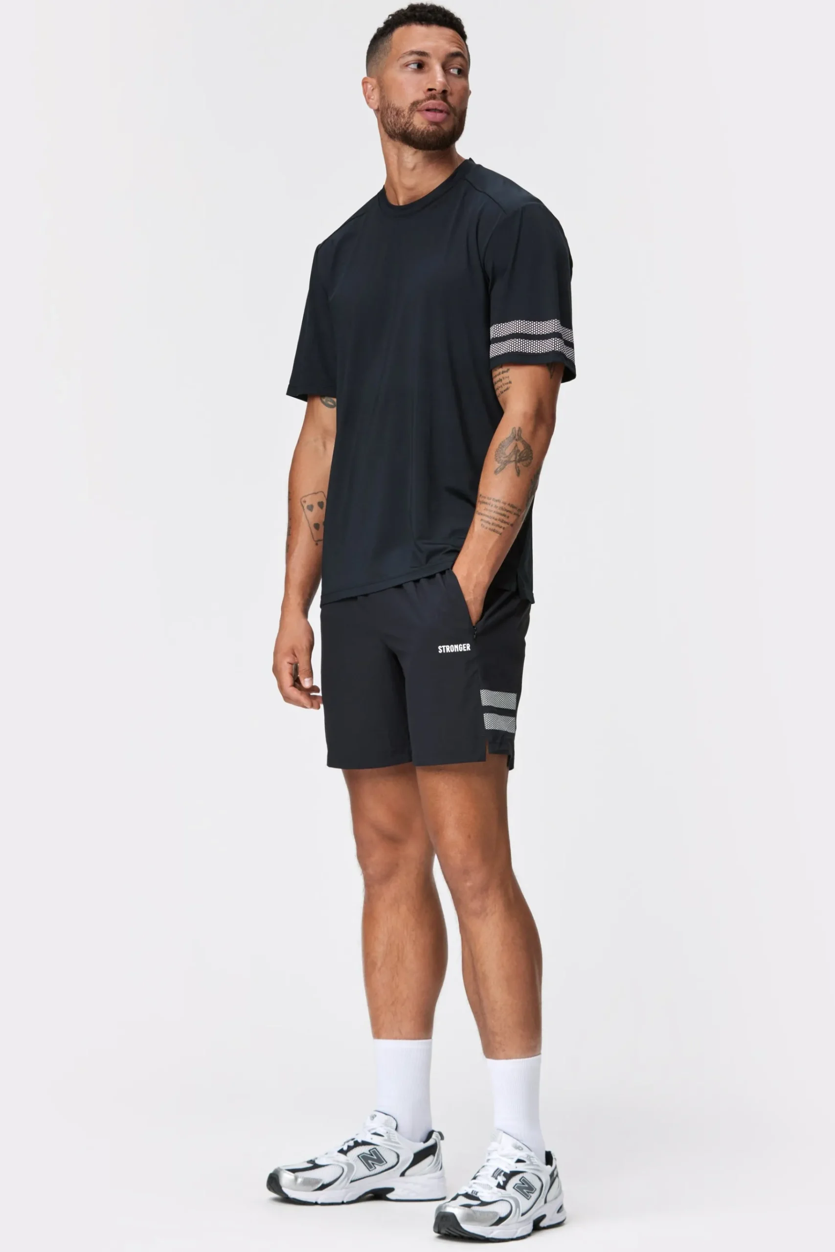 New STRONGER Hero Male T-shirt Black
