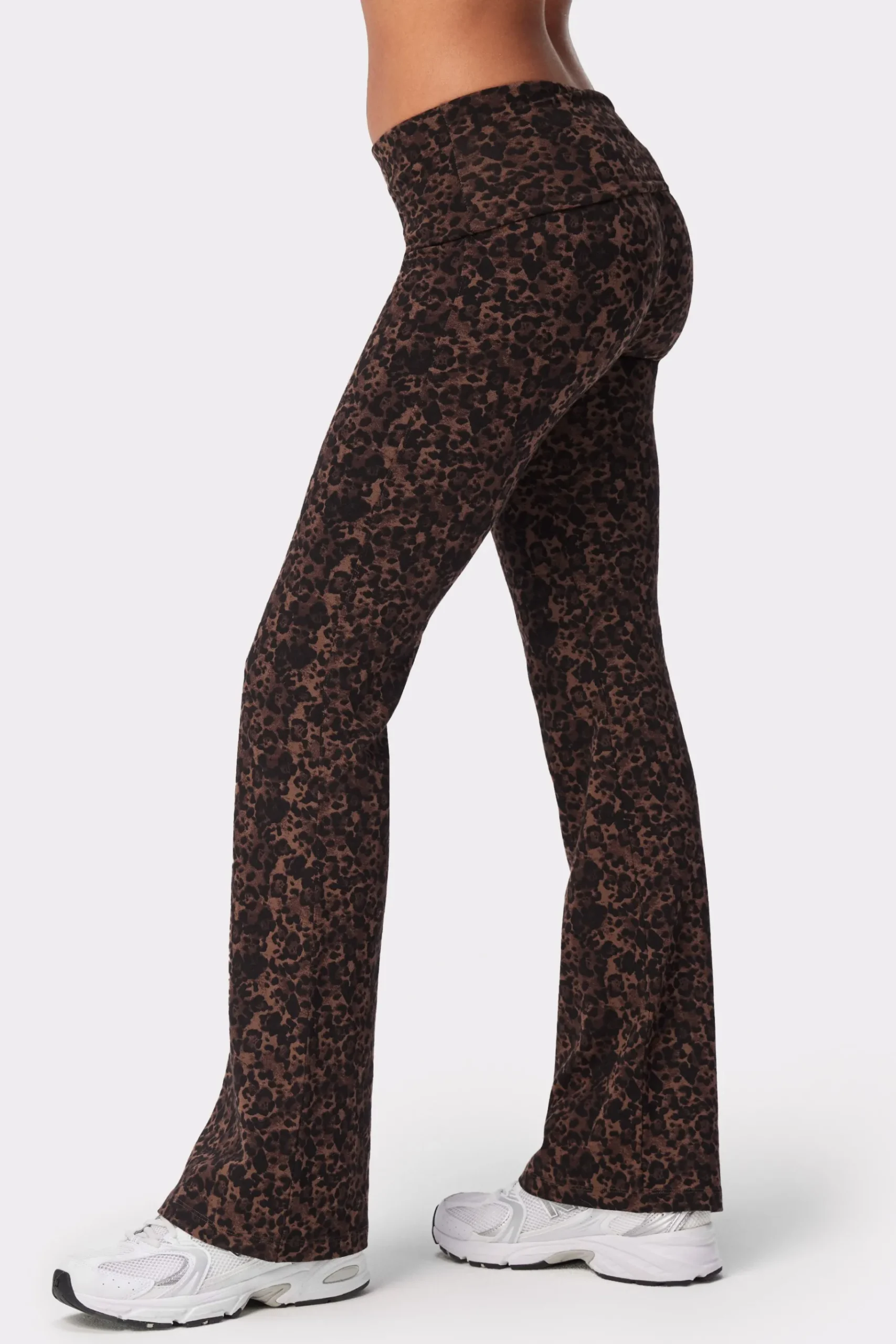 Hot STRONGER Jersey Flared Legging Dark Leo