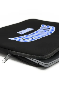 Online STRONGER Lap Top Case Black