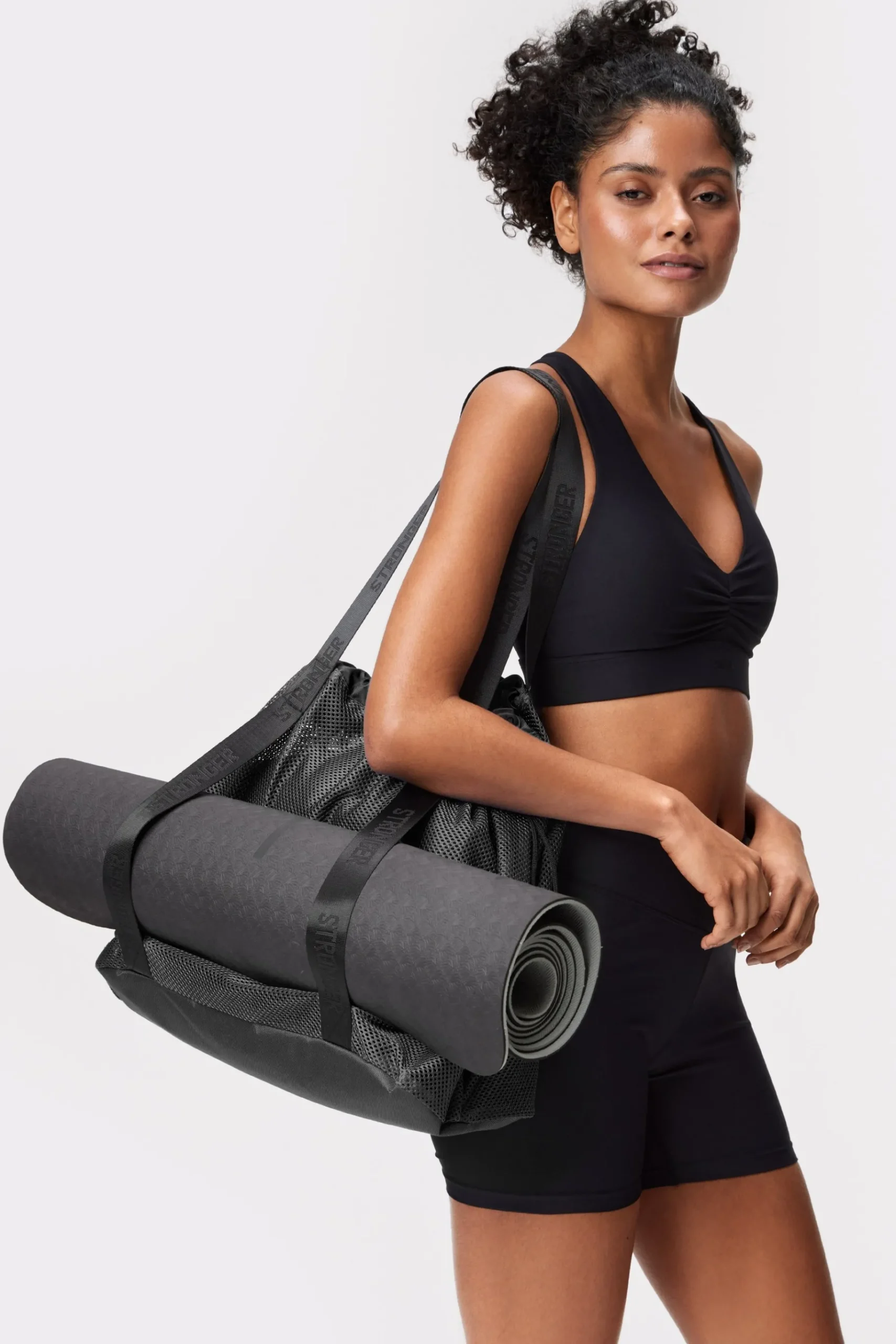 Discount STRONGER Net Tote Bag Black
