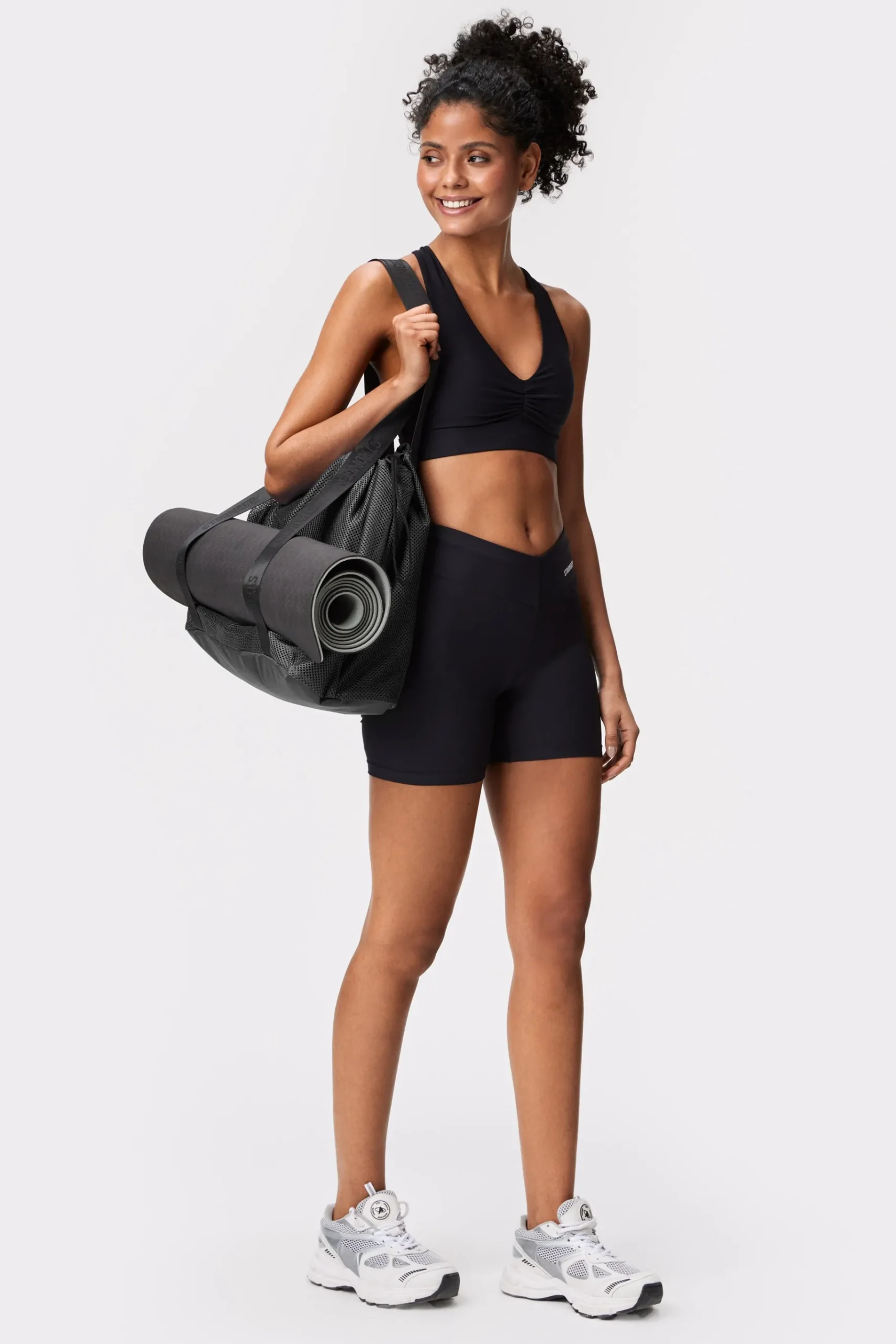 Discount STRONGER Net Tote Bag Black
