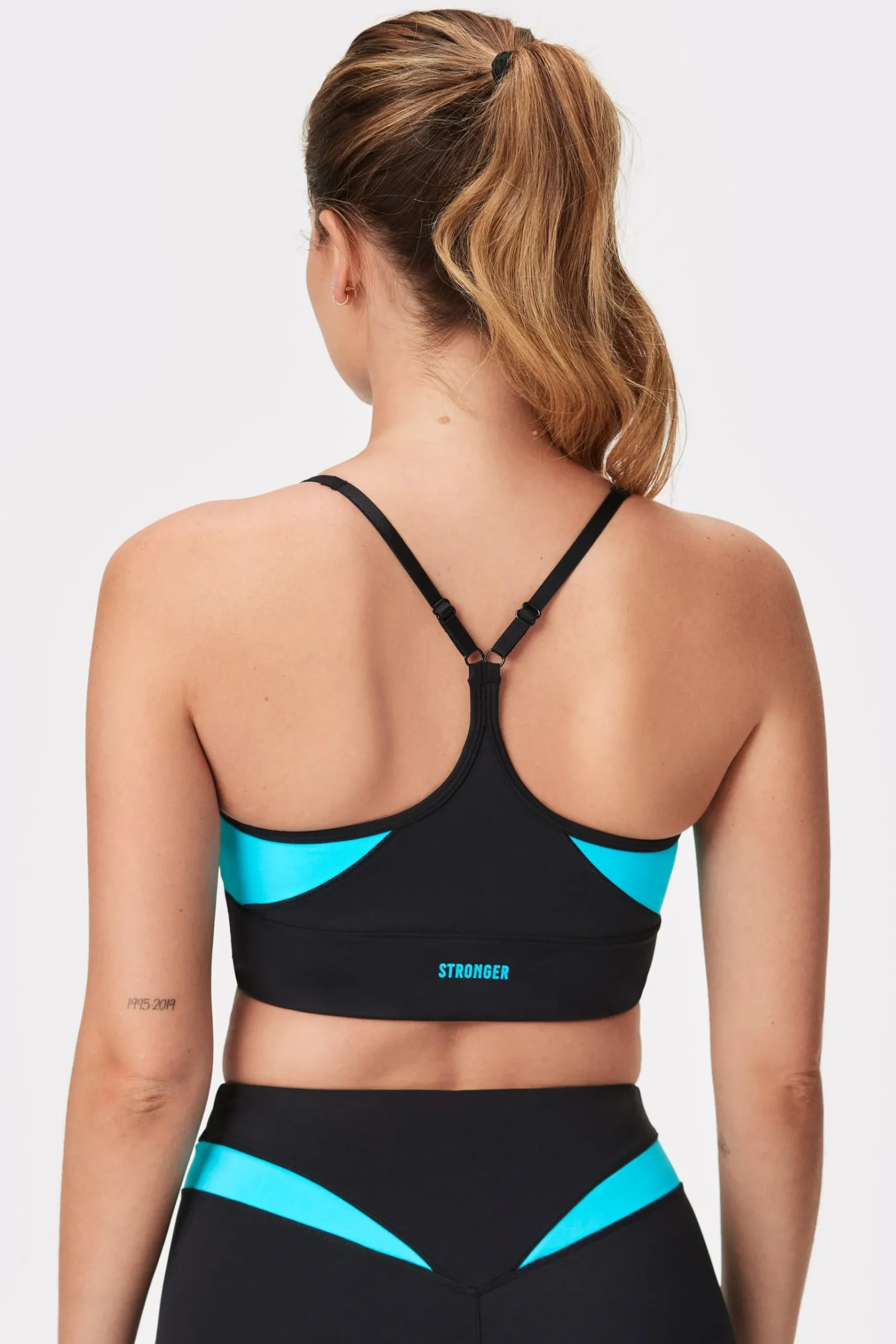 Outlet STRONGER Ready Strap Sports Bra Blue Atoll