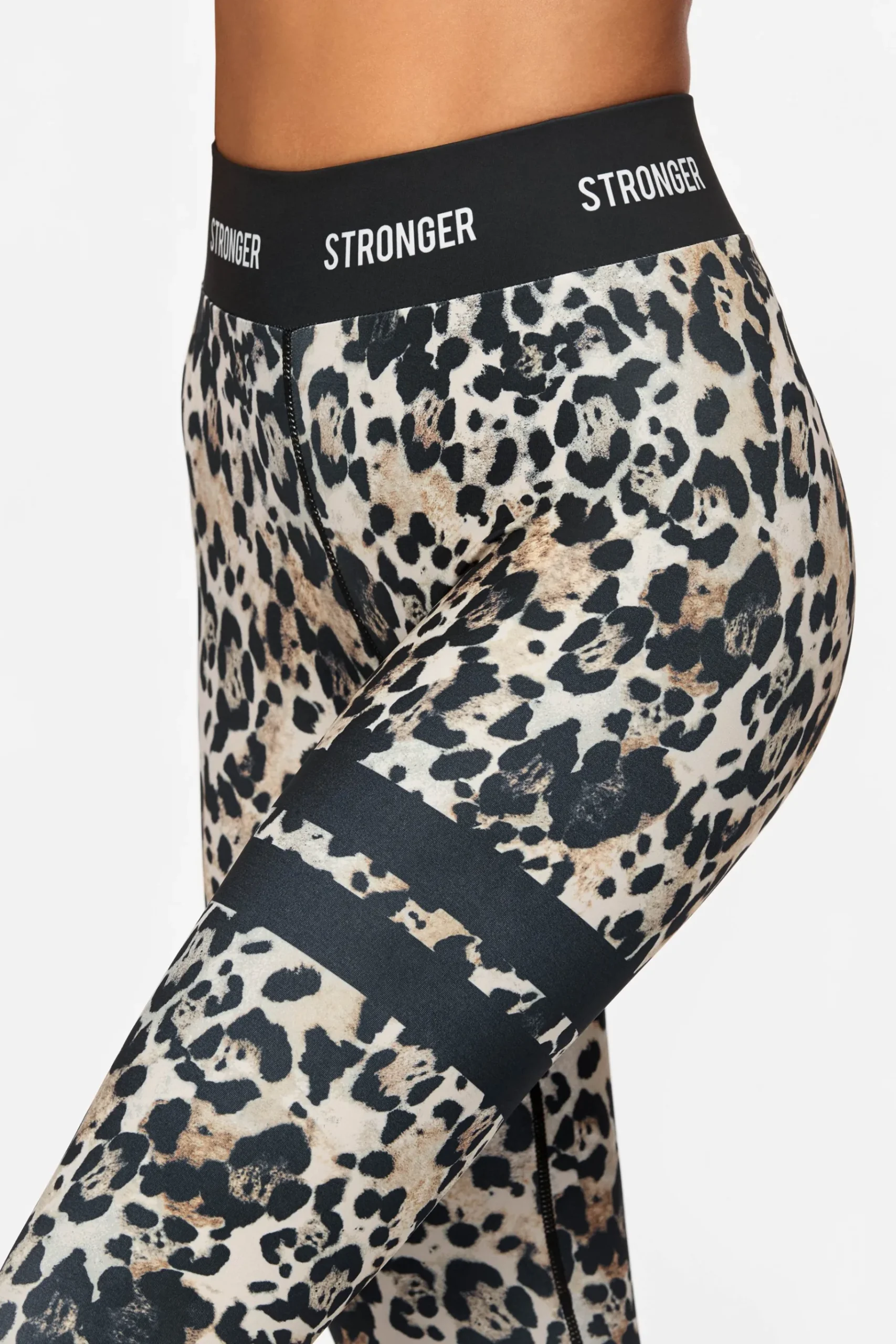 Online STRONGER Legging Roar
