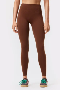 Best STRONGER Seamless Contour Legging Cappuccino
