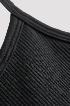Clearance STRONGER Serena Seamless Sports Bra Black