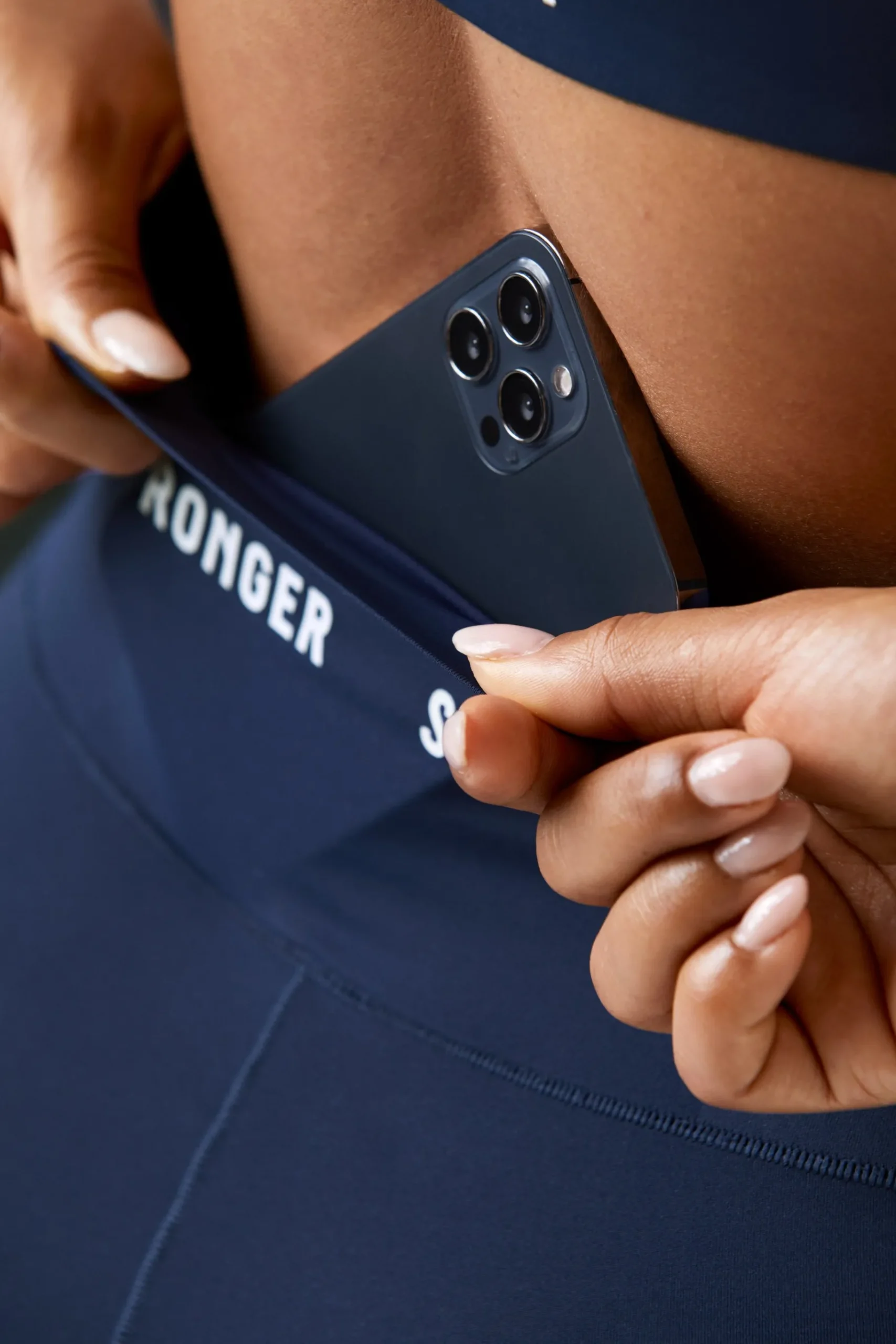 New STRONGER Sharp Legging Luna