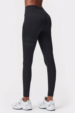 Best STRONGER Signature Contouring Legging Black