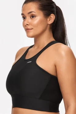 Hot STRONGER Signature Crop Top Black