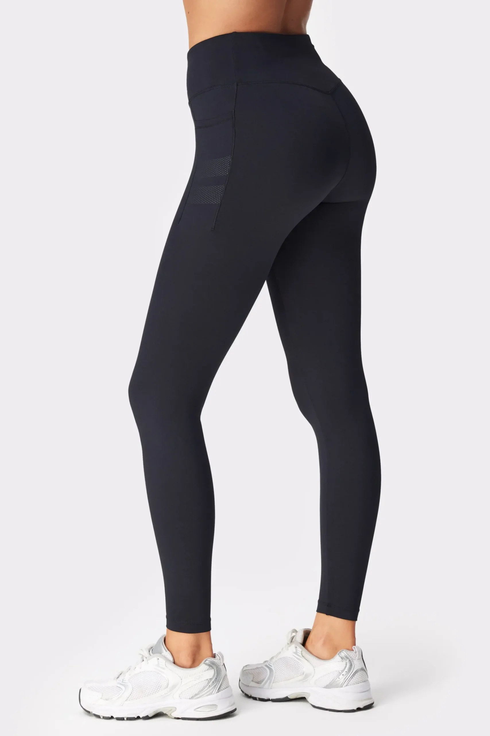 New STRONGER Signature Pocket Legging Black