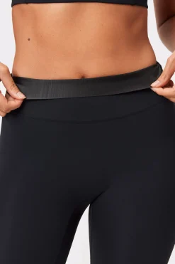Discount STRONGER Sleek Legging Black