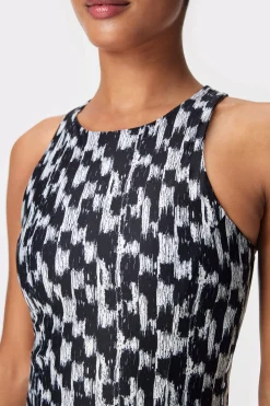 Discount STRONGER Smooth Cropped Tank Top Brushed