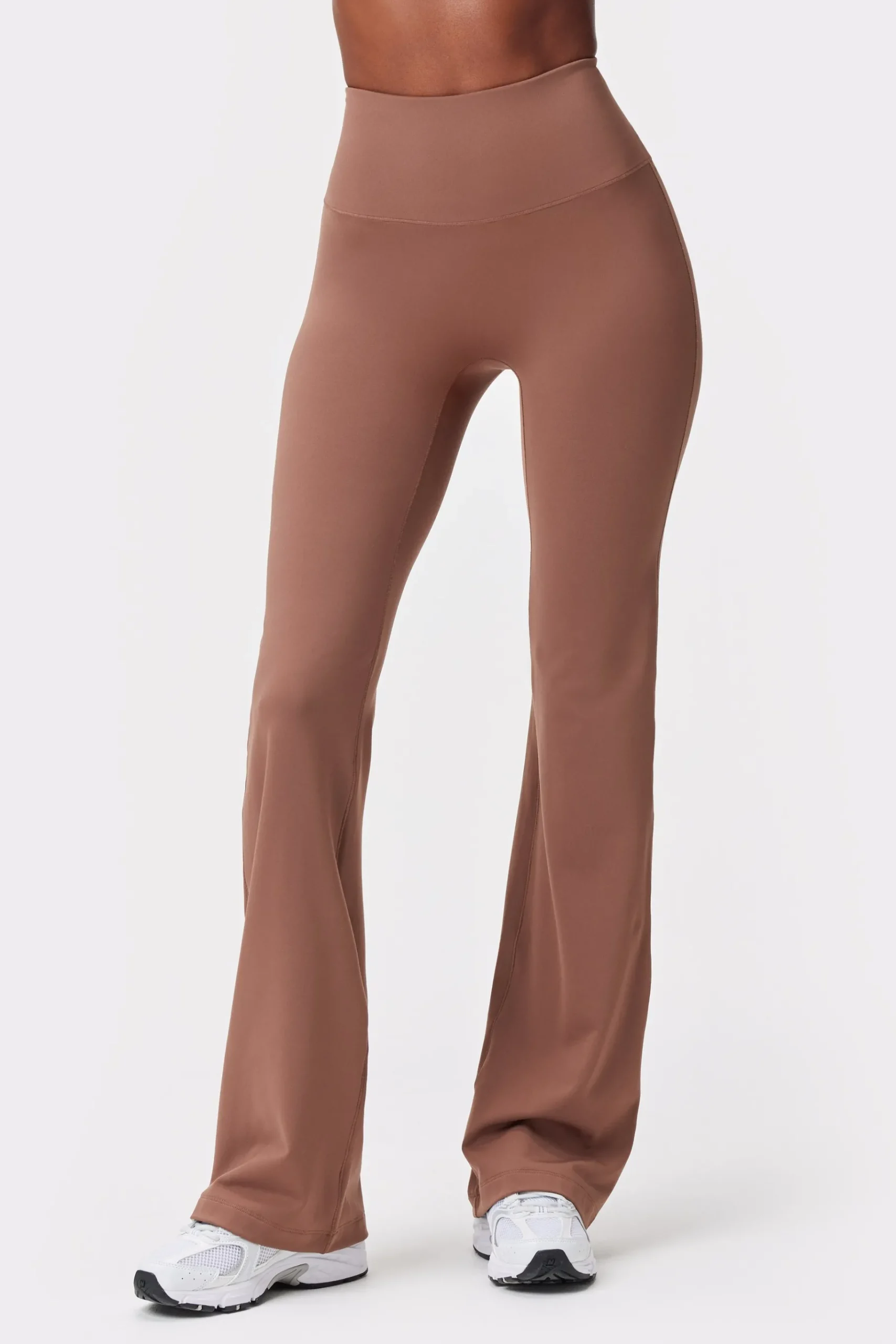 Discount STRONGER Soft Flared Legging Nutmeg