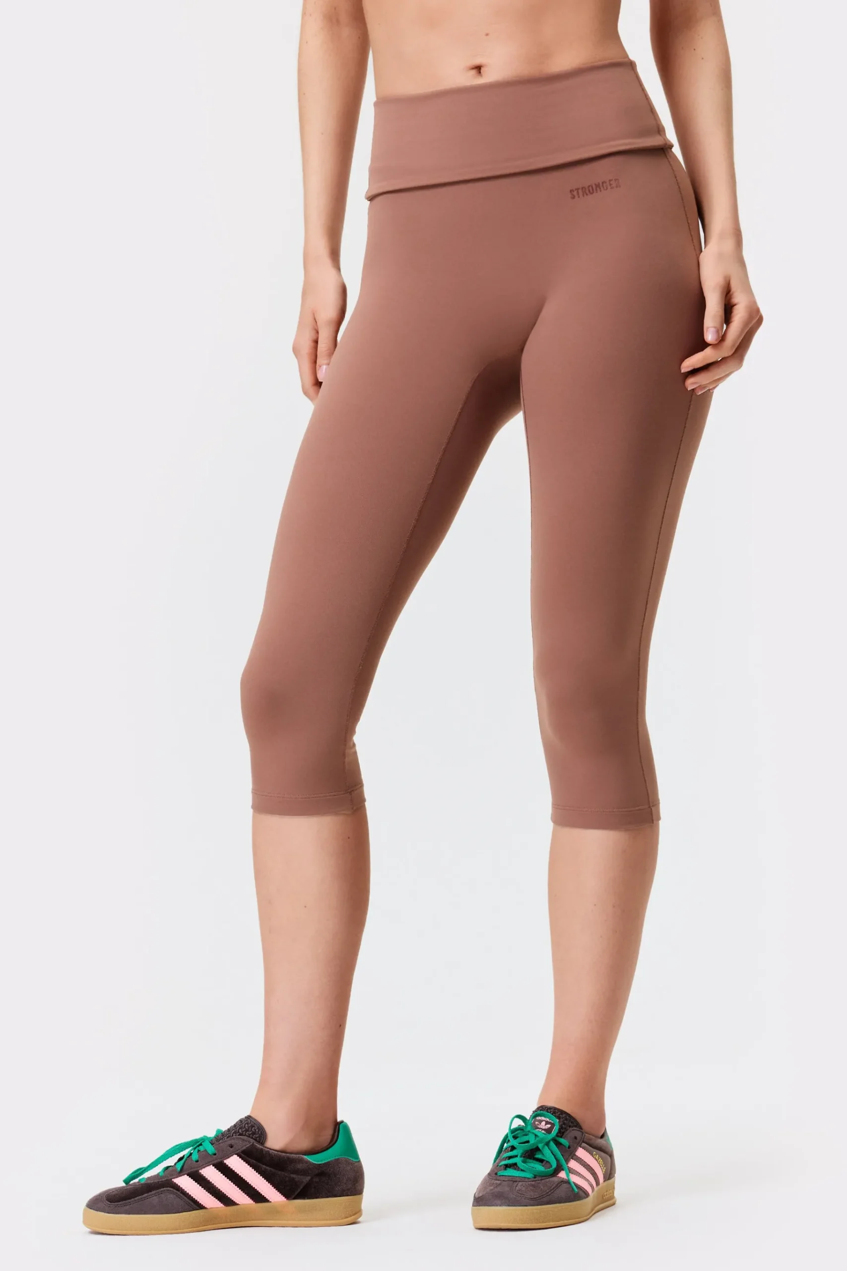 Clearance STRONGER Soft Fold Over Capri Legging Nutmeg