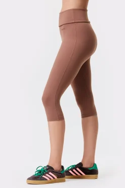 Clearance STRONGER Soft Fold Over Capri Legging Nutmeg