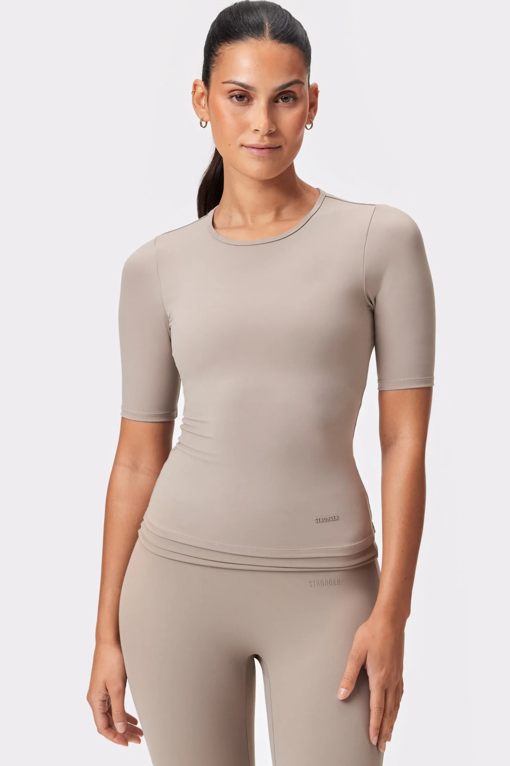 Online STRONGER Soft T-shirt Cinder