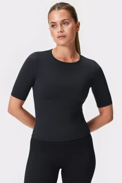 Hot STRONGER Soft T-shirt Black