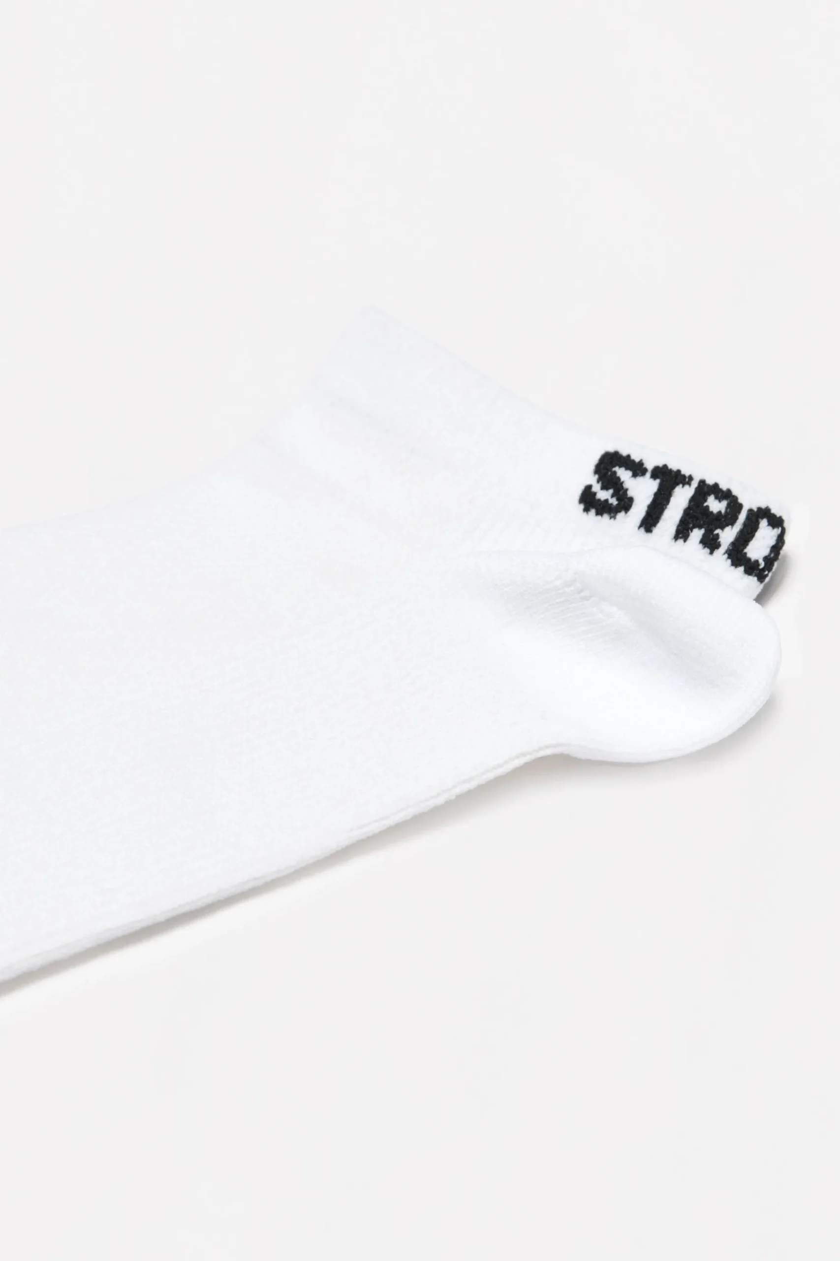 Hot STRONGER Sporty Sock 2-pack White