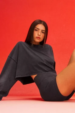 Outlet STRONGER Washed Cropped Long Sleeve Black